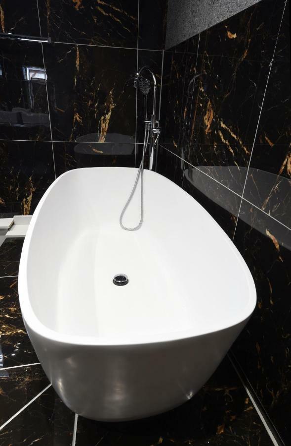 Apartament La Jungle Du Swan Manchester Zewnętrze zdjęcie